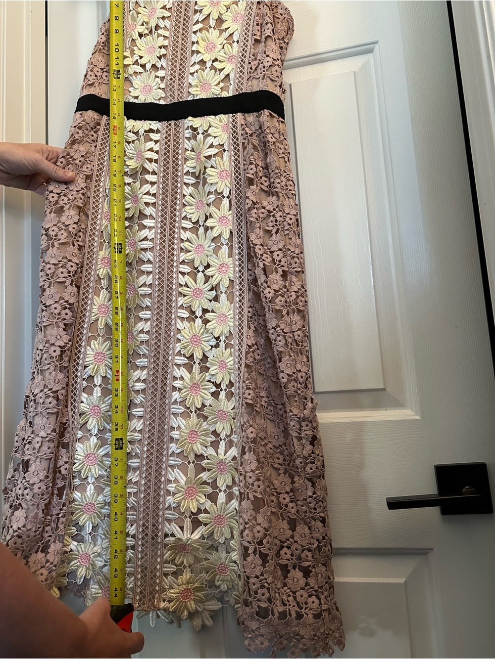 Self Portrait Daisy Floral Applique Lace Nude Illusion Midi Dress Wedding Size 6 - Picture 12 of 13